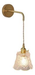 Applique murale Ambre et Transparent aux lignes epurees avec eclairage confortable E27