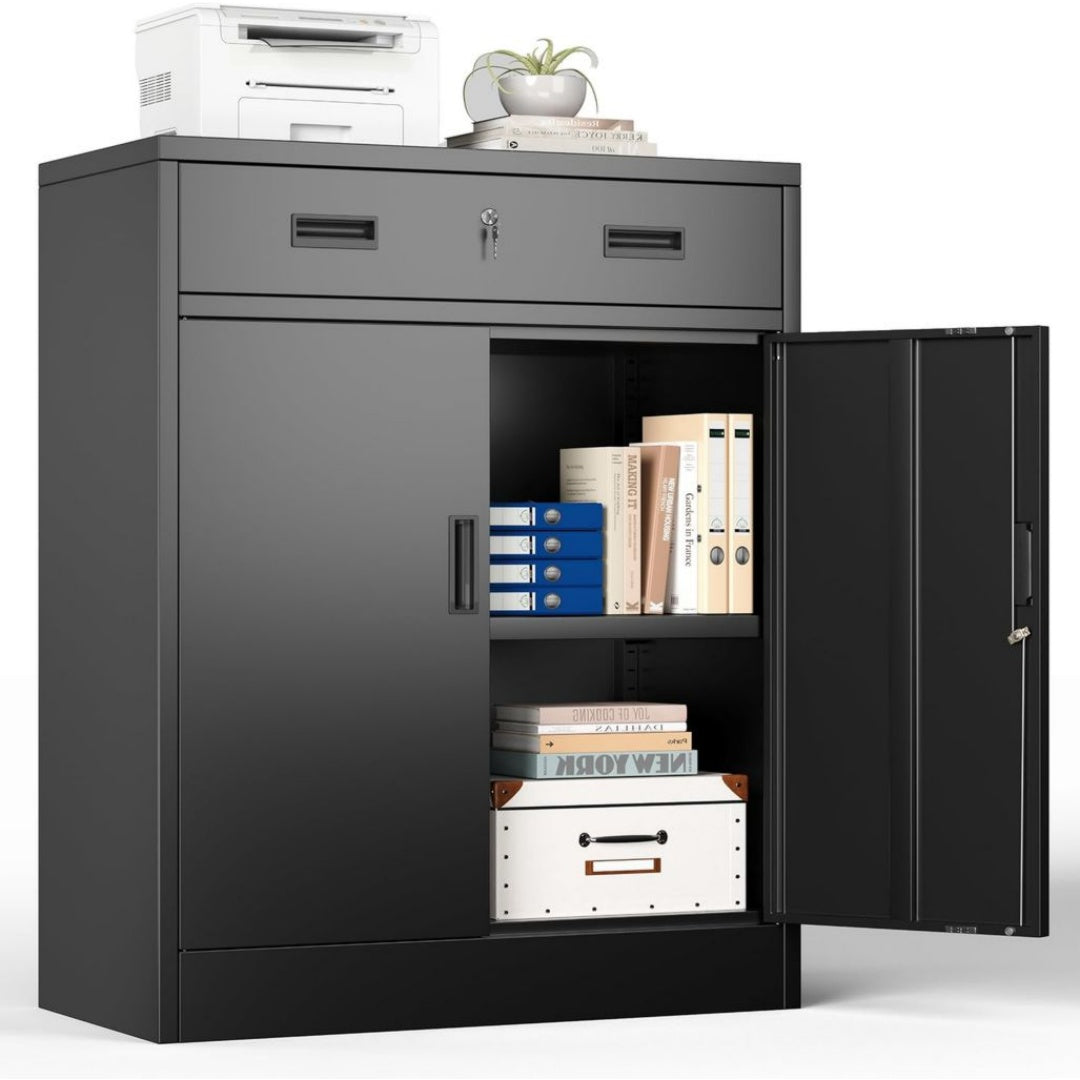 Chaises finition bois structure metal noir variante 440
