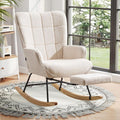 Chaises empilables rouge